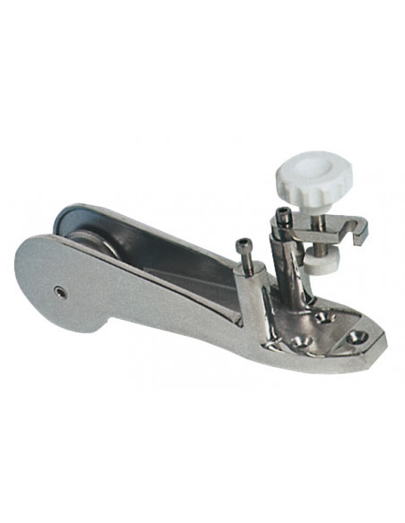 Musone di prua con blocca ancora