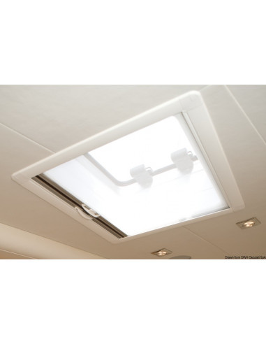 Tenda oscurante e zanzariera avvolgibili DOMETIC SkyScreen Roller Recessed – installate incassate e a filo celino