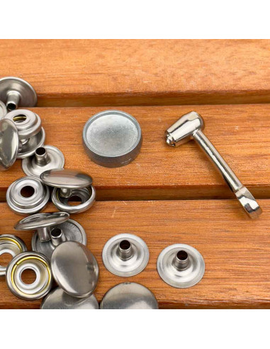 Kit 15 bottoni a pressione inox Ø 17...