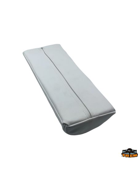 Cuscino in similpelle a mezzaluna